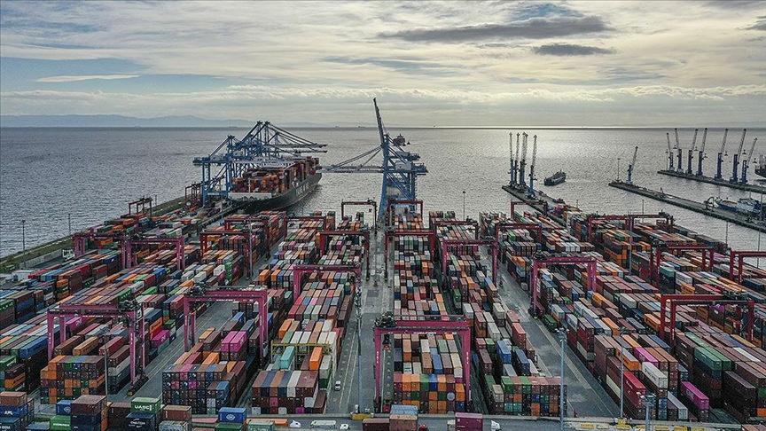 Otomotivde nisan patlaması: 3.8 milyar dolarla tüm zamanların en iyi ikinci rakamı!