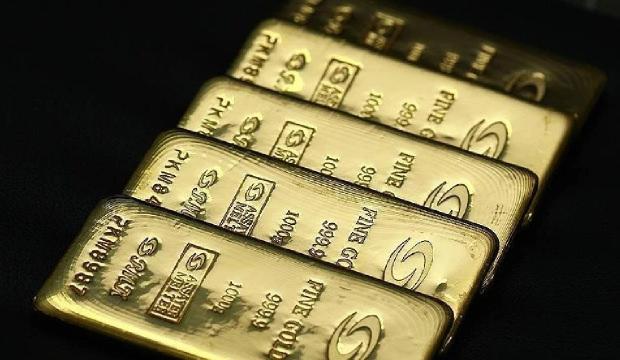 Altın fiyatları haftaya sınırlı d&uuml;ş&uuml;şle başladı
