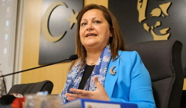 Burcu K&ouml;ksal son noktayı koydu! 'AK Parti'ye katılıyorum'