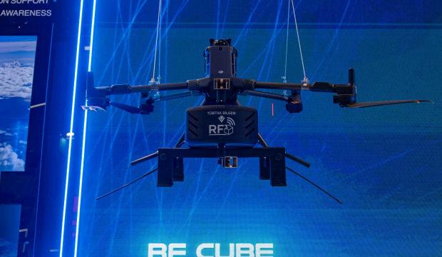 D&uuml;şman radarlarını kandırıyor: Normal bir drone'u F-16 gibi g&ouml;steriyor