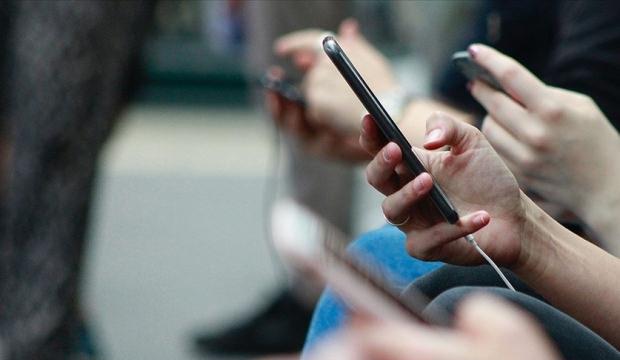 Cep telefonunda yeni d&ouml;nem: Taksit d&uuml;zenlemesinde rakam y&uuml;kseliyor