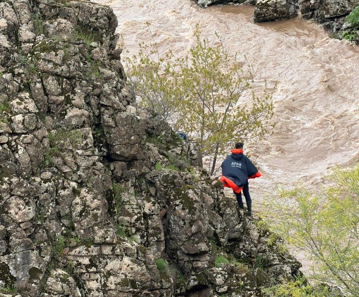 Kutbettin Keskin (45) için arama çalışması devam ediyor. 
