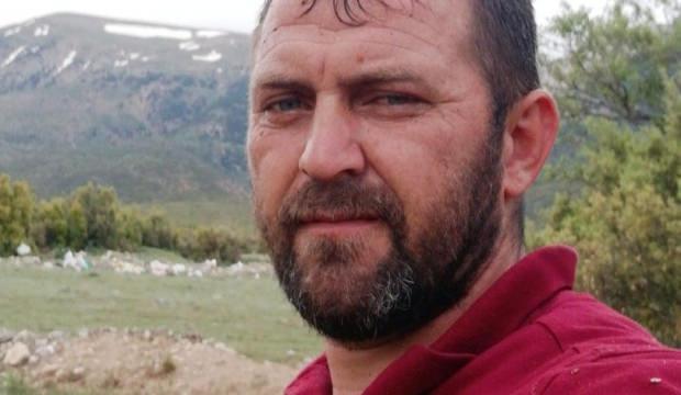 Tartıştığı arkadaşı tarafından bı&ccedil;aklanarak &ouml;ld&uuml;r&uuml;ld&uuml;