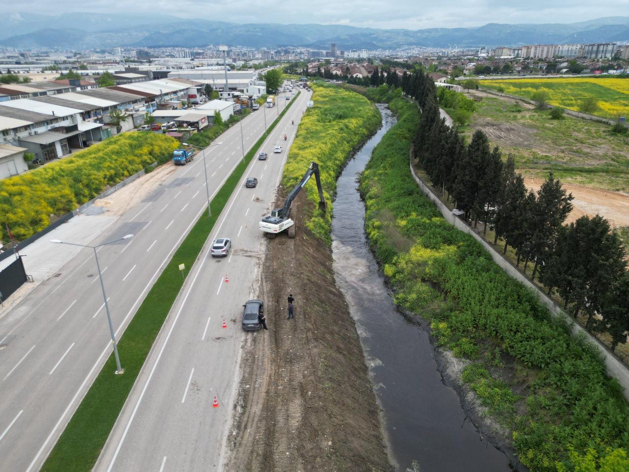 Bursa Büyükşehir’den yaz mevsimi öncesi temizlik seferberliği 