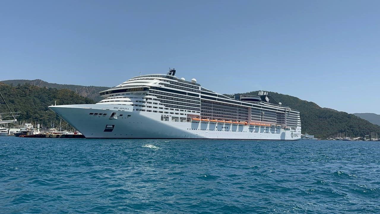 Marmaris'e kruvaziyer akını: Yüzen otellerle rekor sayıda turist bekleniyor