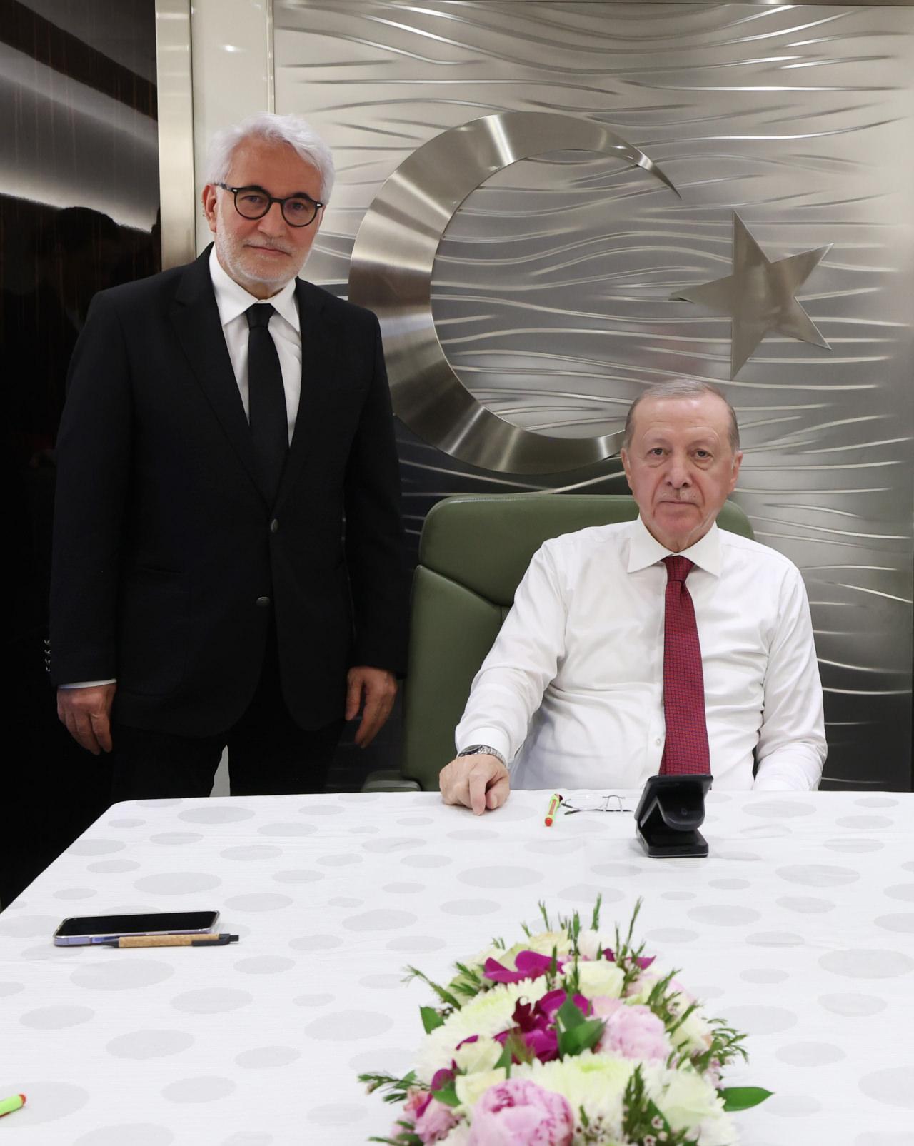 Erdoğan uçakta gazetecilerin sorularını yanıtladı.