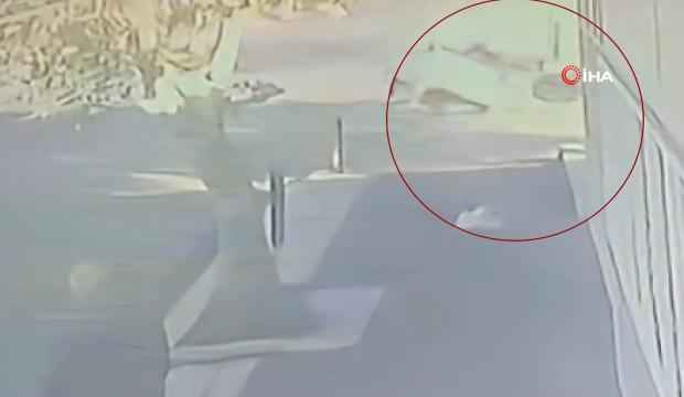G&uuml;rcistan&rsquo;da meydana gelen feci trafik kazası y&uuml;rekleri yaktı