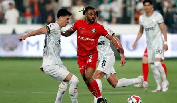 &Ccedil;orum&rsquo;da b&uuml;y&uuml;k d&uuml;ello! S&uuml;per Lig i&ccedil;in final bileti kimin olacak?