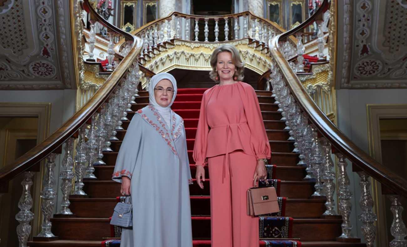 Emine Erdoğan Bel&ccedil;ika Krali&ccedil;esi Mathilde'yi İstanbul'da ağırladı!
