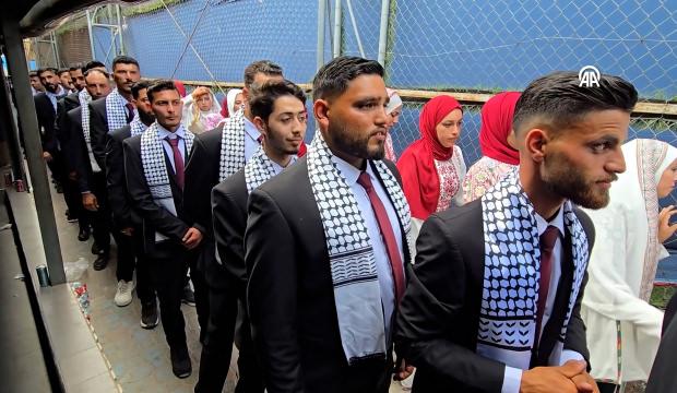 Gazze'de 50 &ccedil;ift i&ccedil;in toplu d&uuml;ğ&uuml;n t&ouml;reni d&uuml;zenlendi
