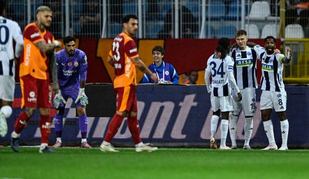 Kasımpaşa&rsquo;dan şampiyona son hafta darbesi