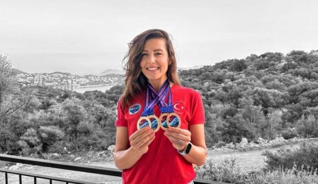 Milli sporcu Birg&uuml;l Erken, T&uuml;rk spor tarihine ge&ccedil;ti! Buzun altında d&uuml;nya rekoru kırdı