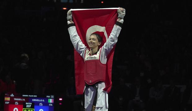 Milli sporcudan Avrupa Şampiyonası'nda altın madalya!