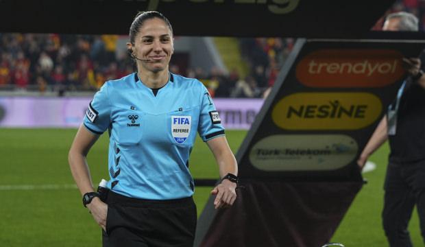 S&uuml;per Lig'in son haftasında iki ma&ccedil;ta kadın hakem g&ouml;rev yapacak