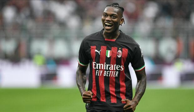Transferin g&ouml;zdesi Rafael Leao S&uuml;per Lig devinin yıldızlarını beğendi!