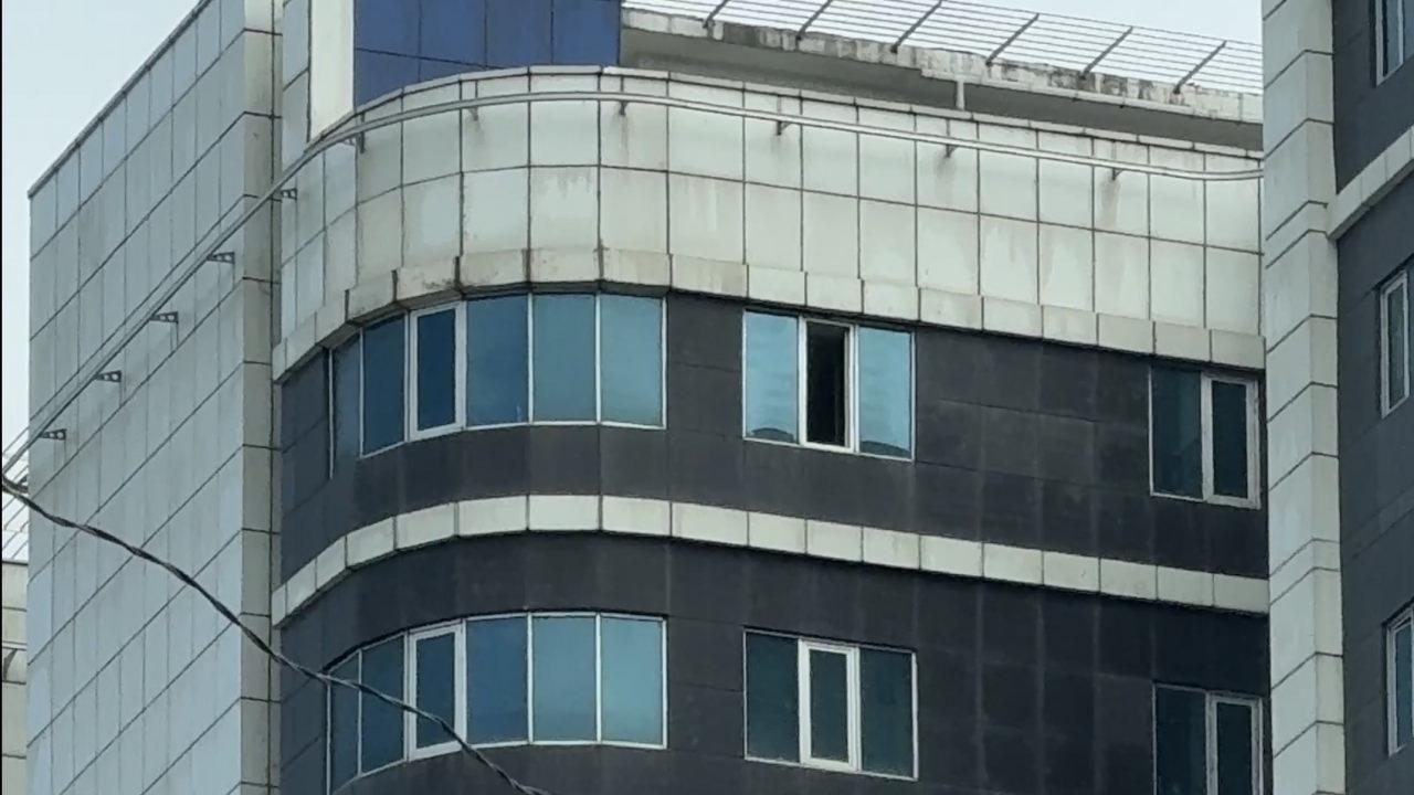 Sarıyer’de hastanede tedavi gören Kudret 10’uncu kattan düşerek öldü.