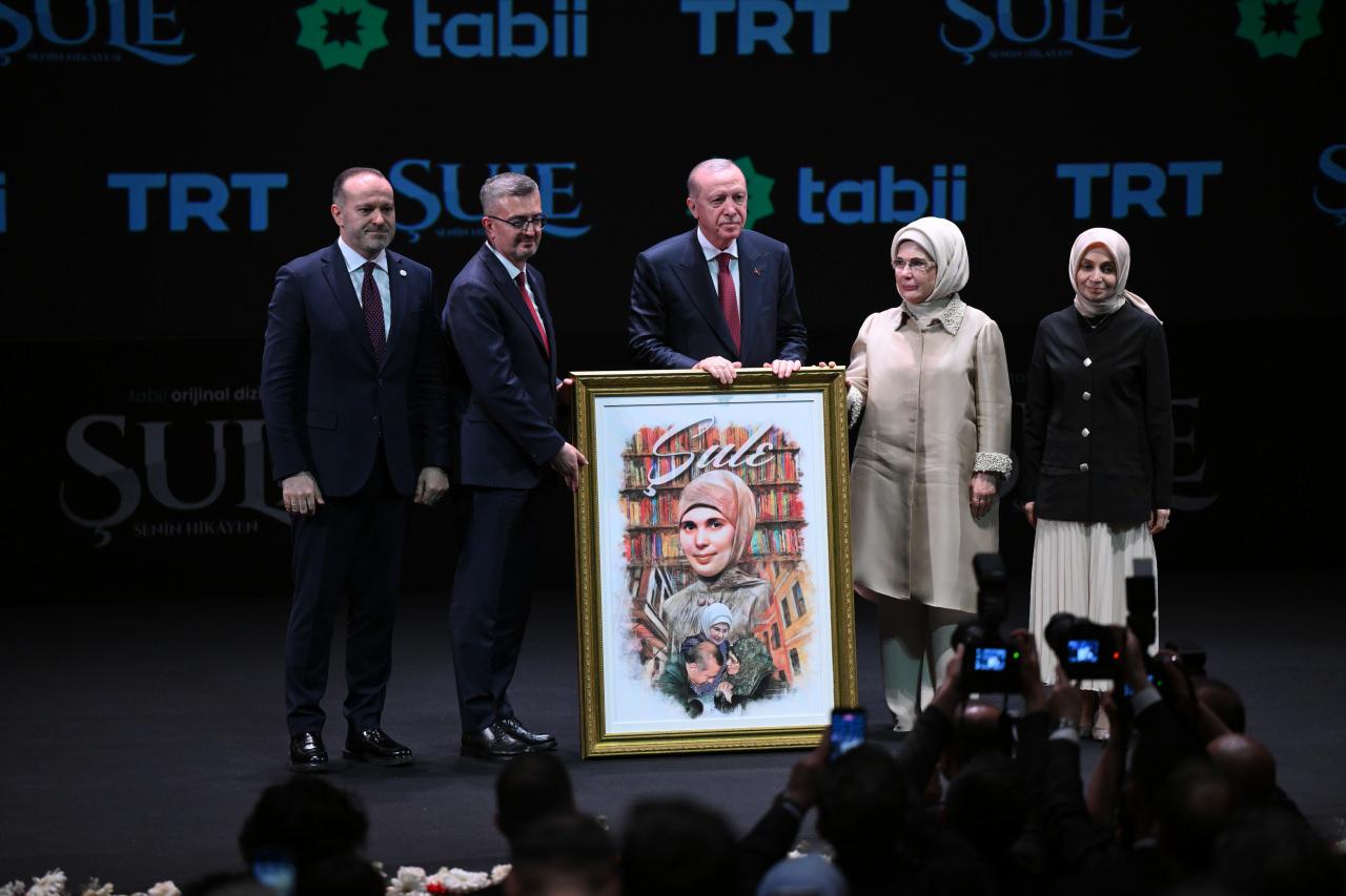 Şule Yüksel Şenler’in hayat hikayesini konu alan 'Şule Senin Hikayen' dizisinin galası