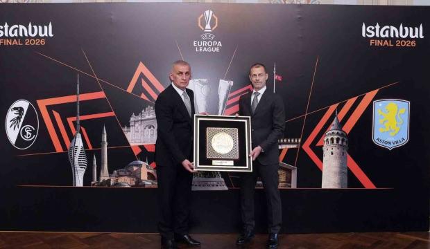 Arda G&uuml;ler ve Kenan Yıldız&rsquo;ı &ouml;ven UEFA Başkanı Ceferin, T&uuml;rk futbolunun sorununu a&ccedil;ıkladı