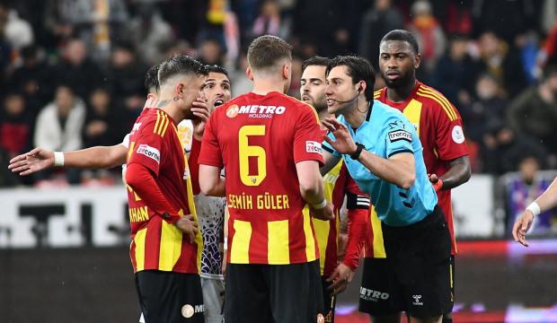 'Bah&ccedil;eli' iddiası g&uuml;ndem oldu! Kayserispor'dan futbol d&uuml;nyasını sarsacak 'UEFA' adımı!