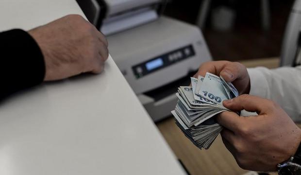 Bakan Işıkhan a&ccedil;ıkladı: &Ouml;demeler 26 Mayıs tarihinde hesaplara yatıyor