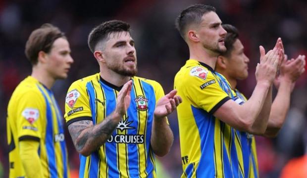 Casusluk skandalında futbolcular i&ccedil;in &ccedil;arpıcı iddia: Kul&uuml;b&uuml; dava edebilirler