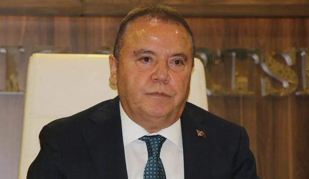 CHP'den Muhittin B&ouml;cek'e istifa baskısı