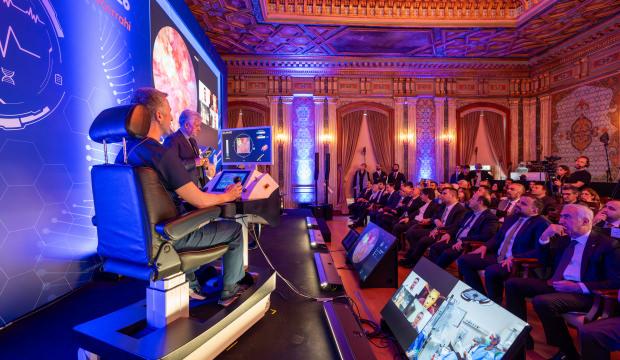 D&uuml;nyada ilk: İstanbul&rsquo;dan Muş&rsquo;taki hastaya 5G ile uzaktan b&ouml;brek taşı ameliyatı yapıldı