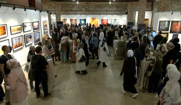 "Fecrin İzi" Karma Sergisi sanatseverlerle buluştu: 41 sanat&ccedil;ının 137 eseri g&ouml;z doldurdu