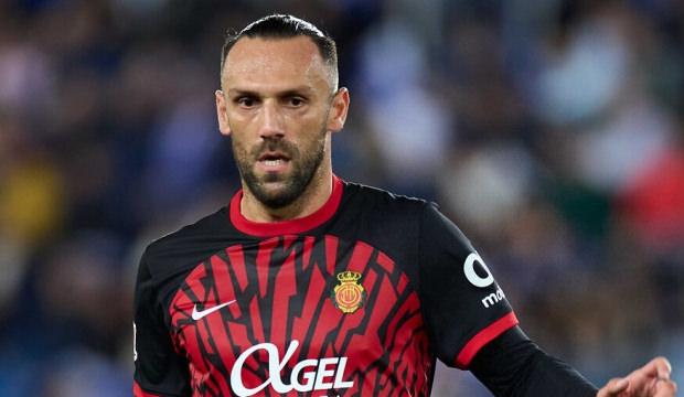 Fenerbah&ccedil;e ve Galatasaray talip olmuştu! Vedat Muriqi kararını verdi