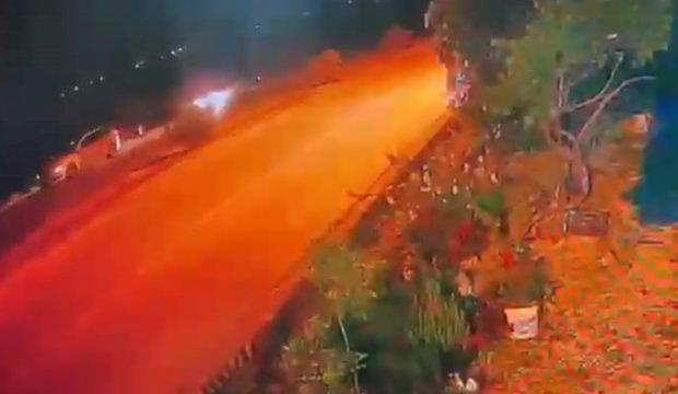 Antalya'daki kanlı yol verme kavgasının g&ouml;r&uuml;nt&uuml;leri ortaya &ccedil;ıktı