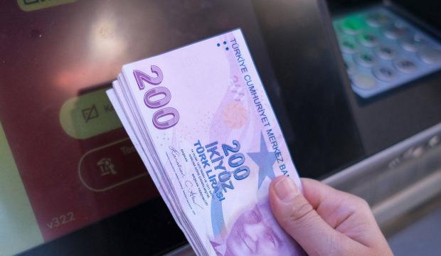 Kamu iş&ccedil;ilerine ek &ouml;demenin ilk yarısı yarın yapılacak