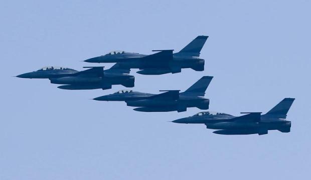 Maliyet dev, kazan&ccedil; tartışmalı: Pentagon'un hava g&ouml;sterileri yeni kazayla g&uuml;ndemde