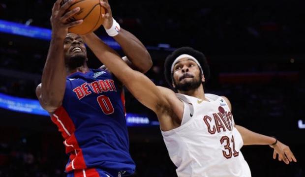 NBA'de konferans finali bileti alan son takım netleşti