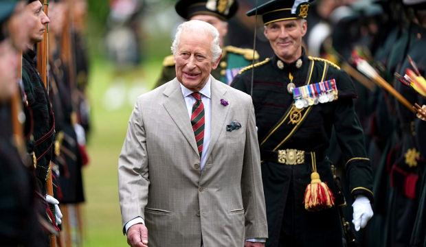 &Uuml;lkeyi karıştıran Kral Charles anonsu! Apar topar yayını kestiler
