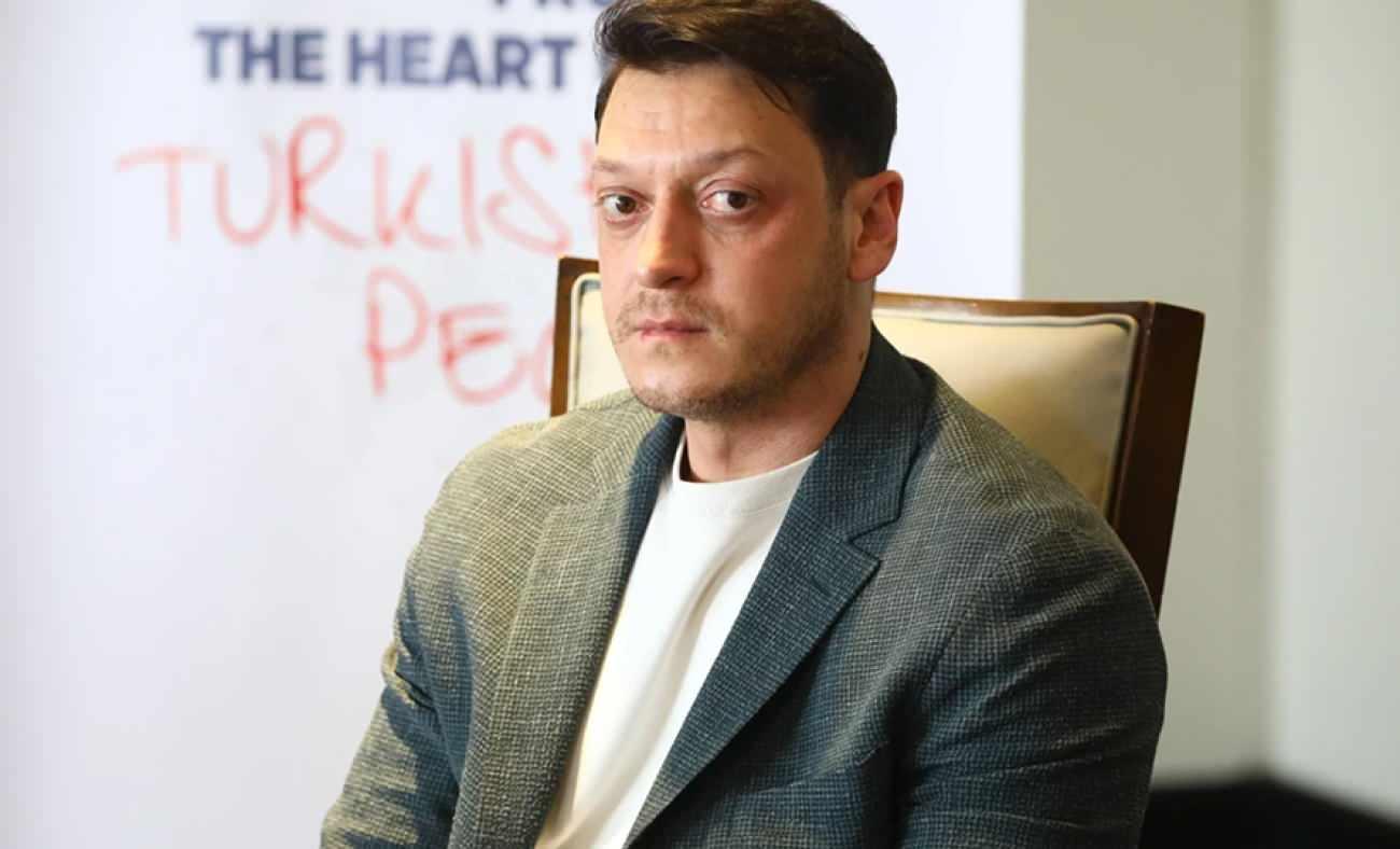 &Uuml;&ccedil;&uuml;nc&uuml; kez baba olan Mesut &Ouml;zil&rsquo;den anlamlı bağış: D&uuml;nyanın &ouml;b&uuml;r ucuna umut oldu!