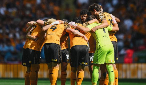 Wembley&rsquo;den Trabzonspor&rsquo;a m&uuml;jde! Hull City y&uuml;kseldi, kasa doldu
