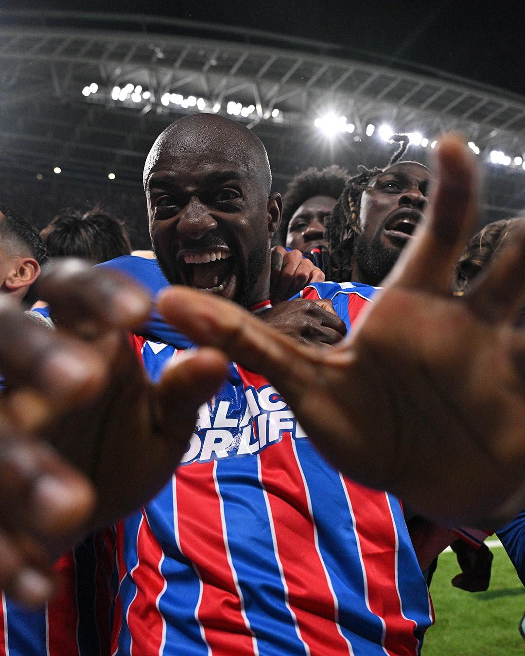 UEFA Konferans Ligi'nde şampiyon Crystal Palace