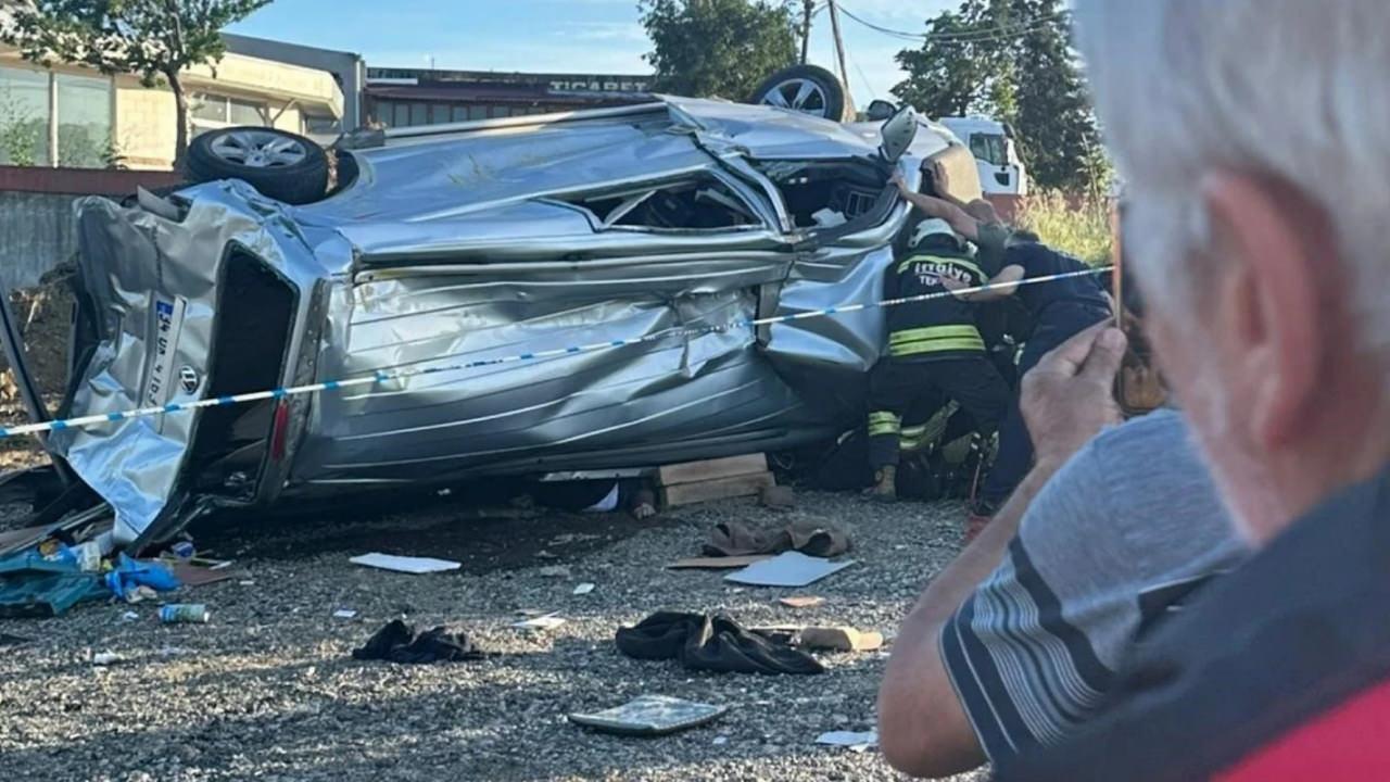 Tekirdağ'da midibüs ile panelvan araç çarpıştı: 1 ölü, 8 yaralı