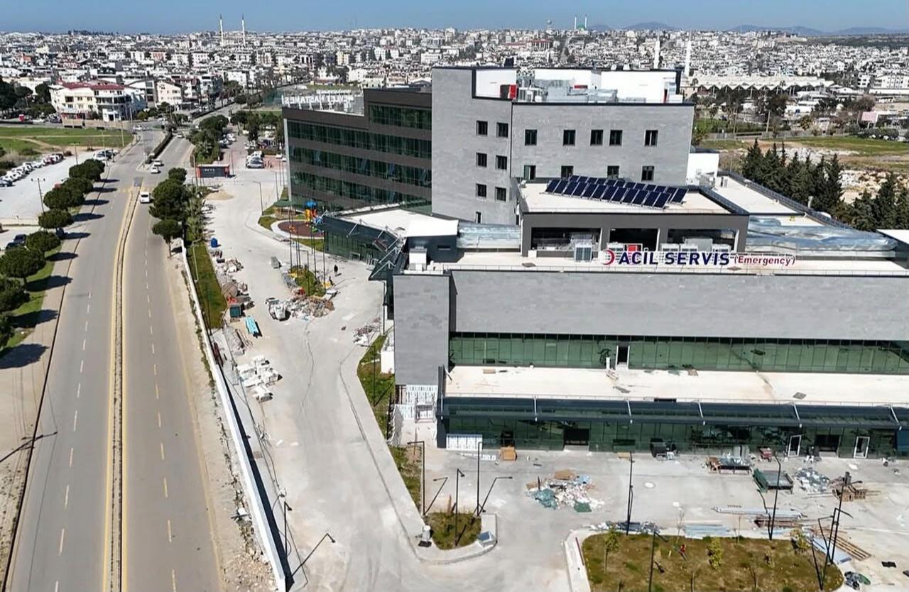 Ağır yaralı çocuk kaldırıldığı hastanede hayatını kaybetti. 