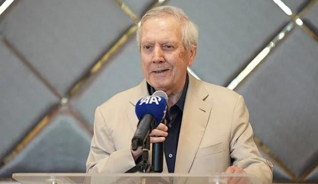 Aziz Yıldırım 'İsimleri belli' diyerek 2 transferi duyurdu!