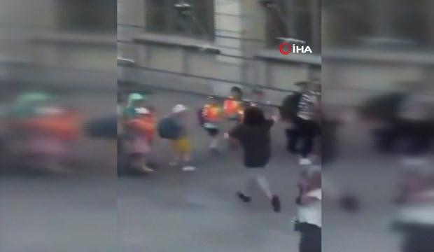 İsvi&ccedil;re'de bı&ccedil;aklı saldırı: 3 yaralı