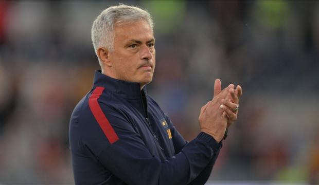 Jose Mourinho'dan d&uuml;nya devine 3 yıllık imza! Resmi duyuru i&ccedil;in tek şart var