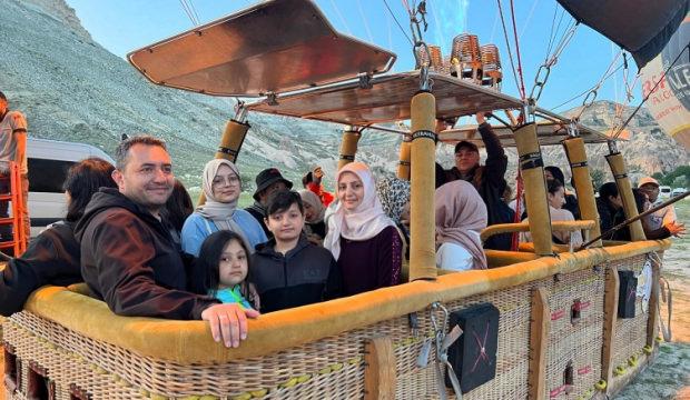 Kurban Bayramı tatilinde Kapadokya'da yerli turist yoğunluğu yaşanıyor