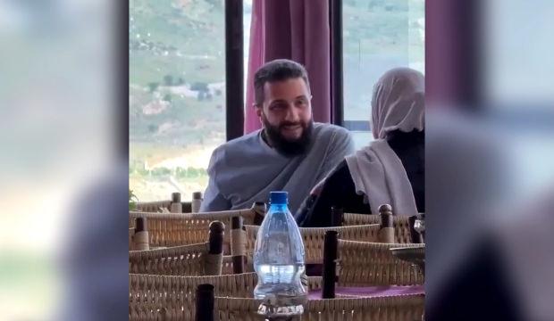 Şara eşiyle birlikte kafede g&ouml;r&uuml;nt&uuml;lendi! T&uuml;m &uuml;lkede g&uuml;ndem olan anlar