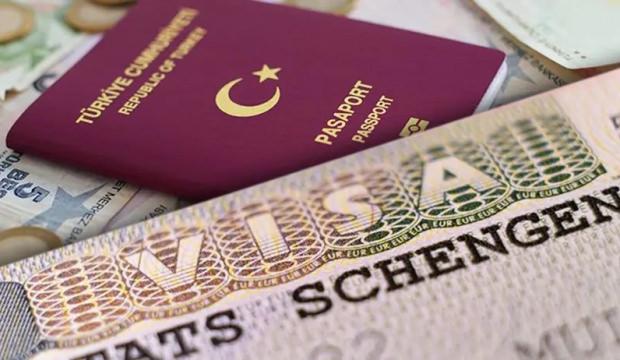 Vize randevularını botlarla bloke eden acentelerin fahiş fiyat oyunu deşifre oldu