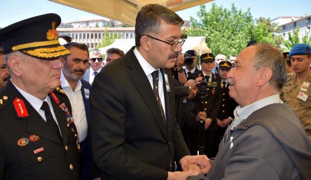 Şehit babasından gururlu duruş: Ne mutlu bana ben de şehit babası oldum