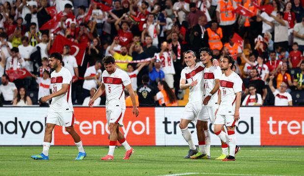 20 yaşında ma&ccedil;ın yıldızı oldu! Milli Takım'da ilki yaşadı