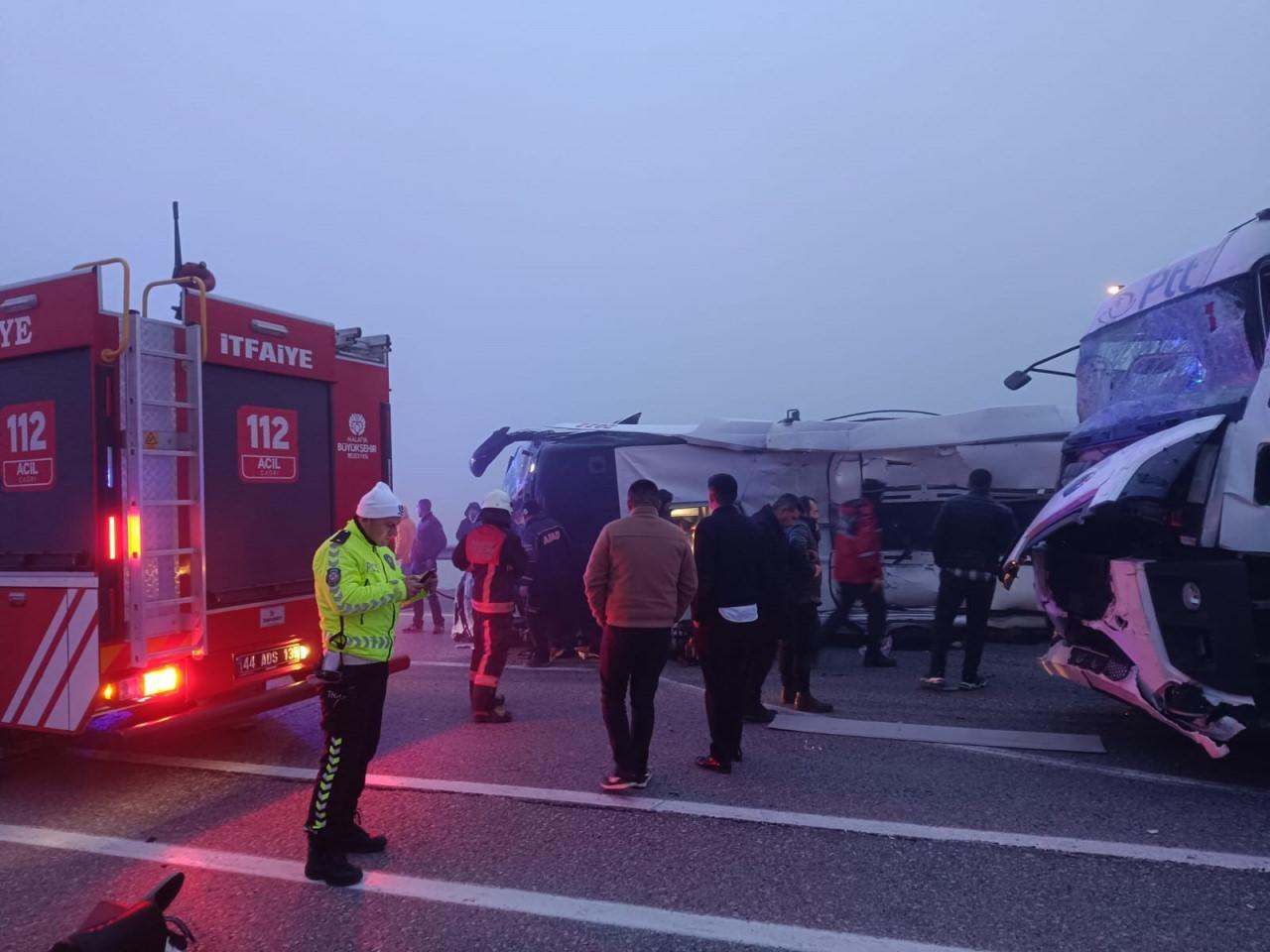 Kazanın yaşandığı yere ekipler sevk edildi. 