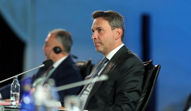 Enerjide 20 milyar dolarlık yeni d&ouml;nem: Bakan Bayraktar haritayı ilan etti!