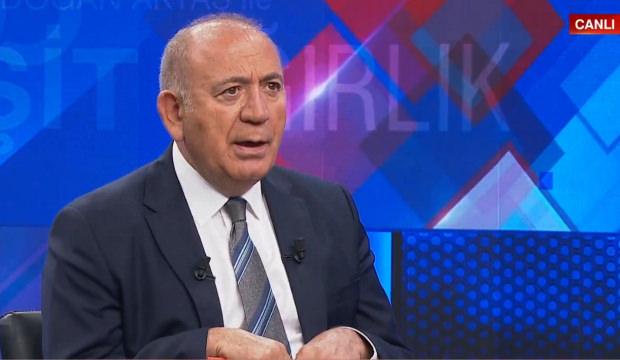 G&uuml;rsel Tekin'den &Ouml;zg&uuml;r &Ouml;zel'e: Bunu diyenin CHP'de Genel Başkanlık yapmış olması vahim